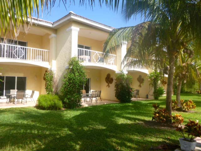 INCOME PRODUCING 6 UNIT CONDO WITH DOCKAGE IN LUCAYA