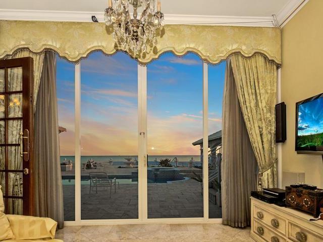 31 Princess Isle