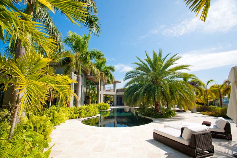 Fortune Bay Canal Home on Grand Bahama Island