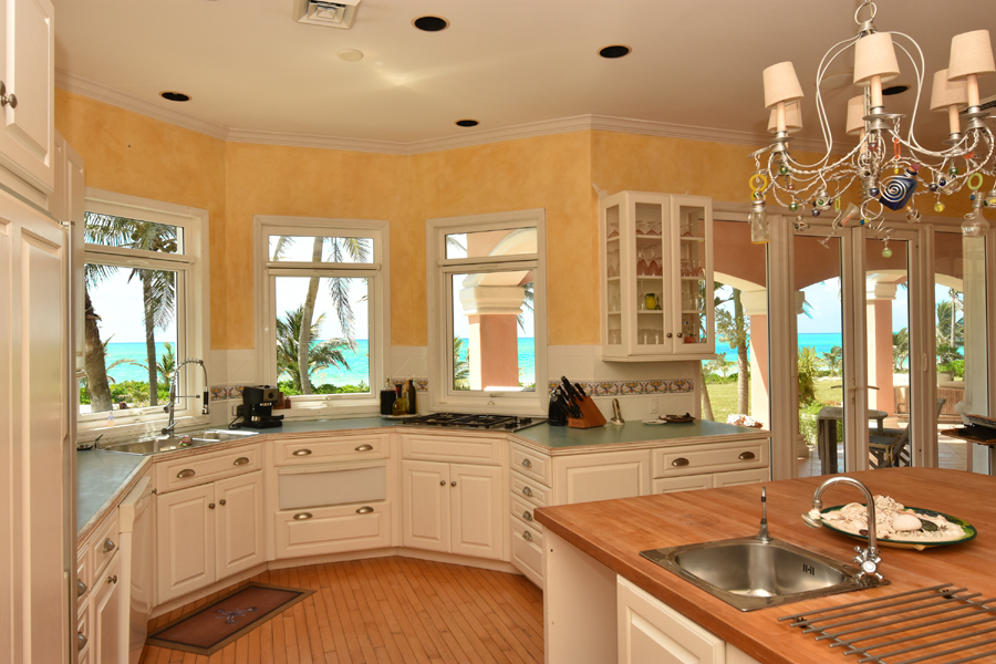 BEACHFRONT ESTATE