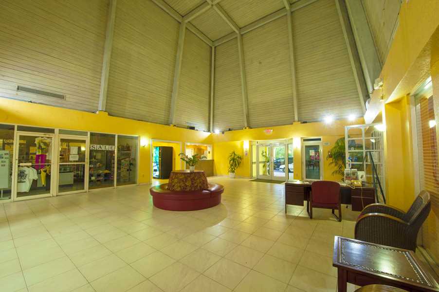 IDEAL HOTEL INVESTMENT