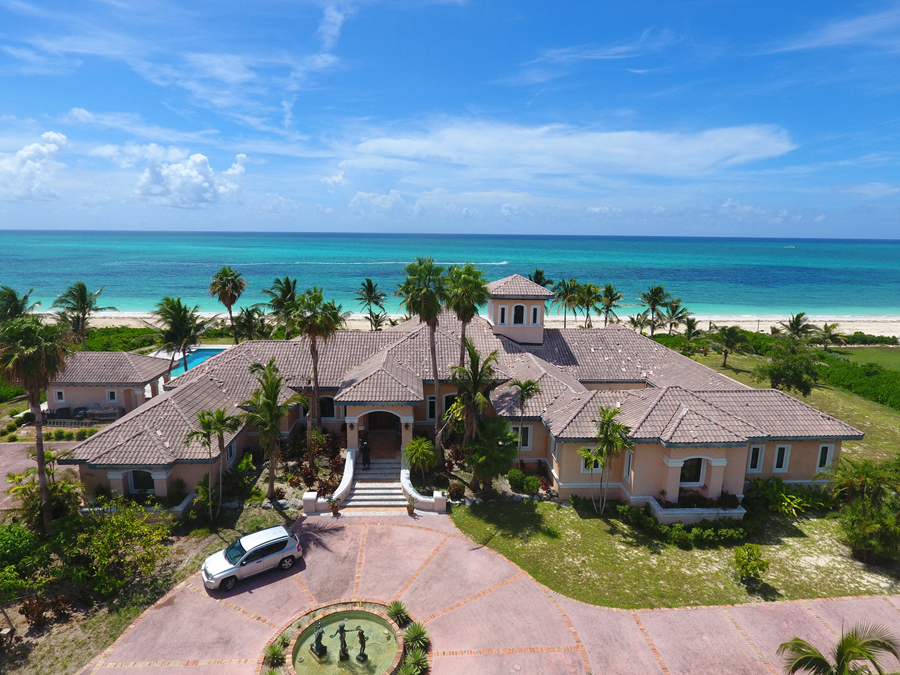 BEACHFRONT ESTATE