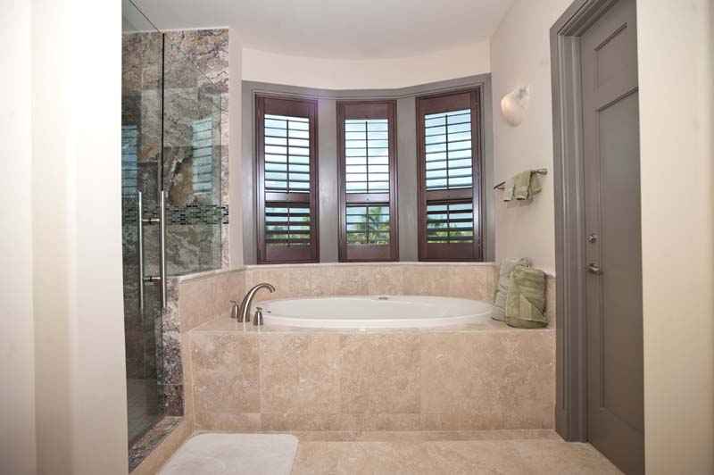 Fortune Bay Canal Home on Grand Bahama Island