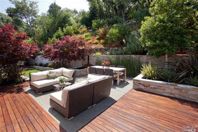 336 Laurel Way