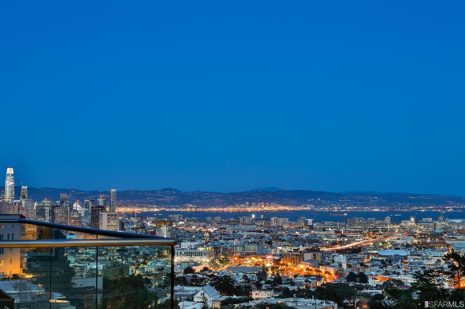 457 Buena Vista East