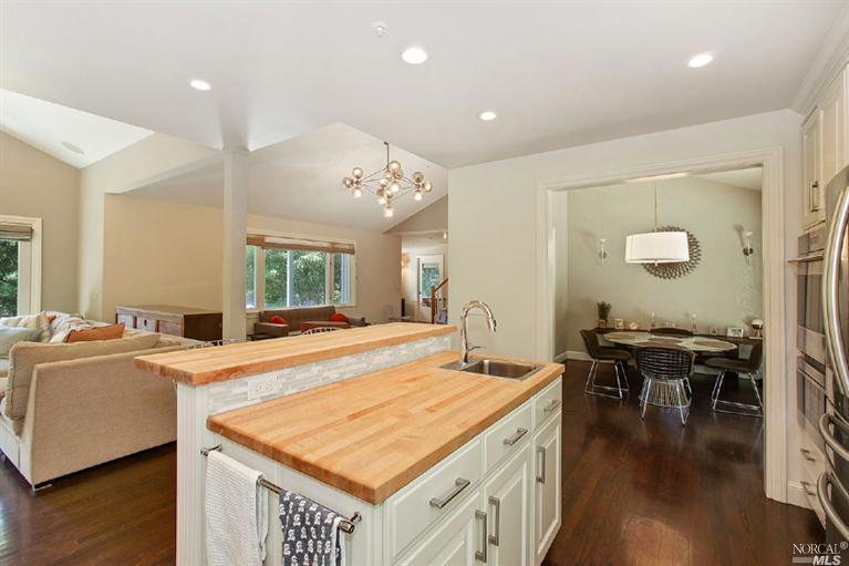 23 S Knoll Rd