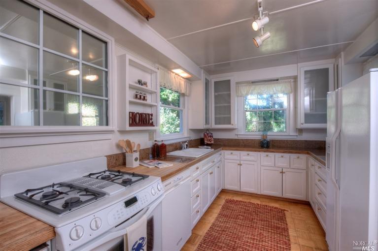 324 Mesa Rd