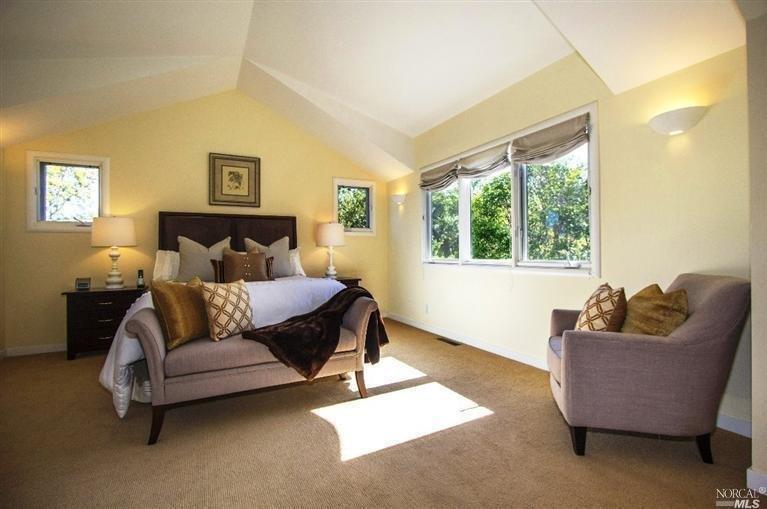 14 Lilac Ave