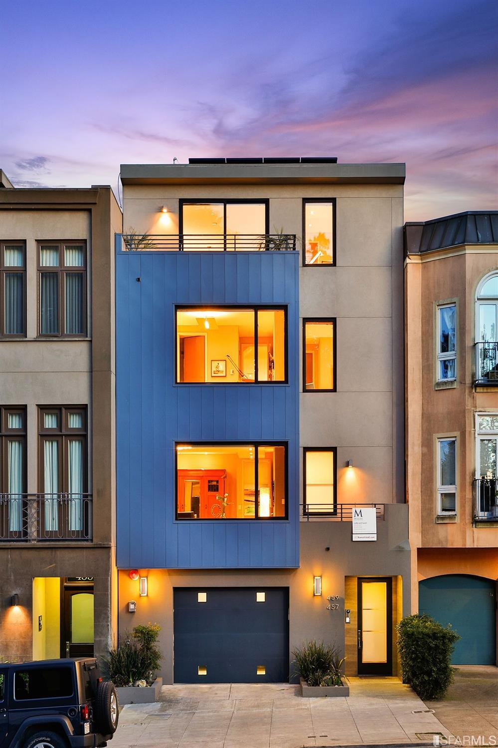 457 Buena Vista East