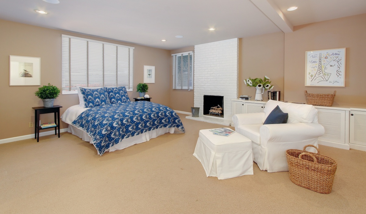 70 Monte Mar Drive
