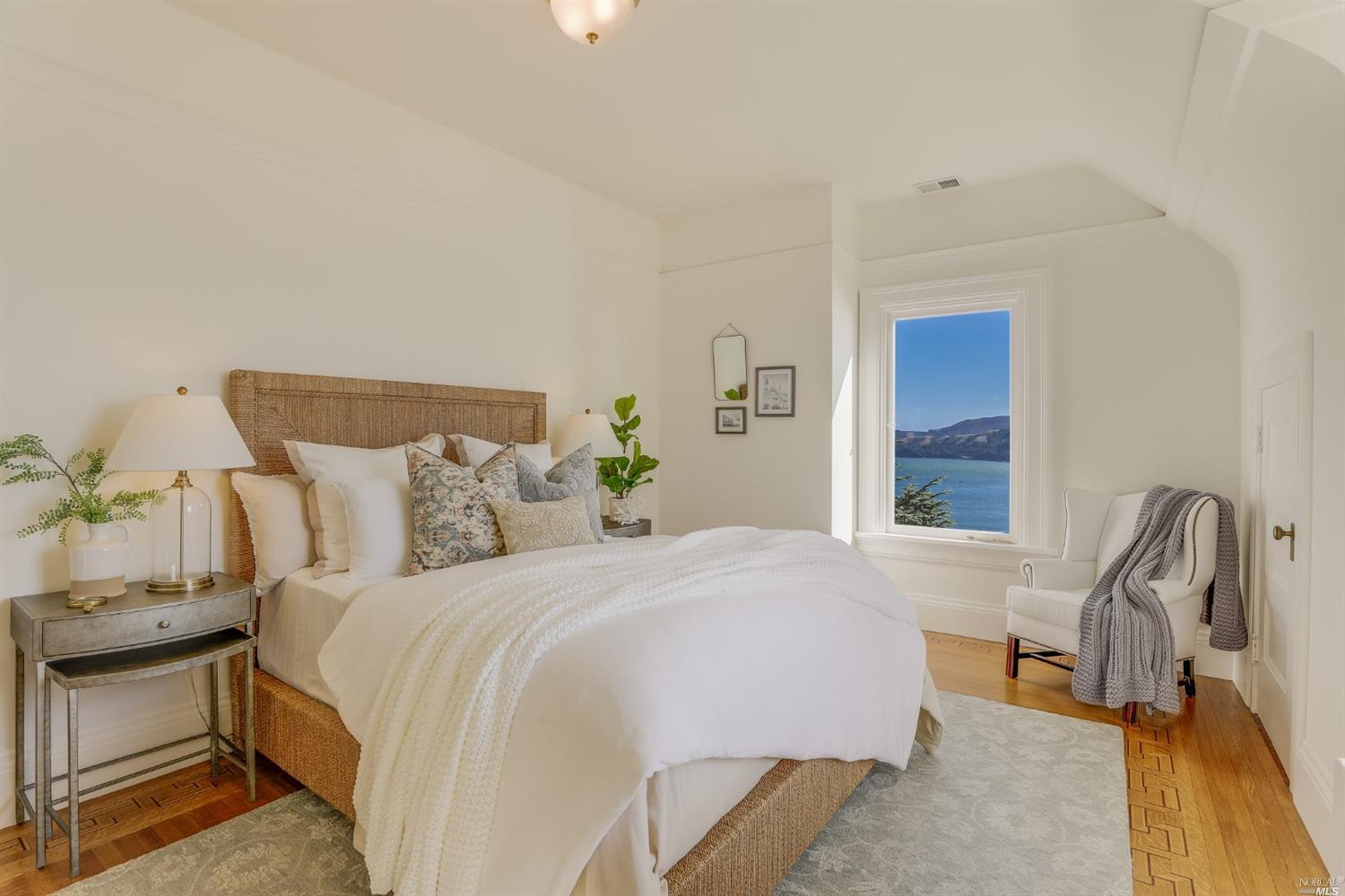 401 Golden Gate