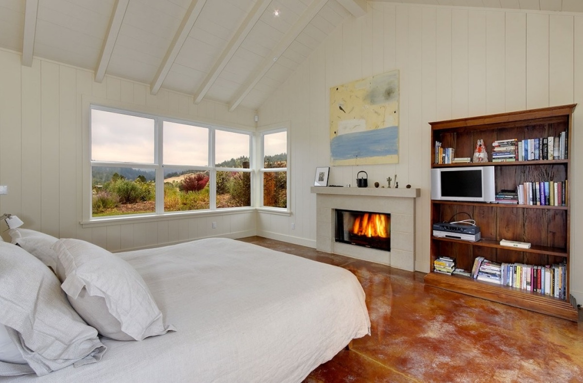 4 W Nicasio Rd