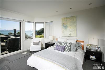 9 Linda Vista Avenue