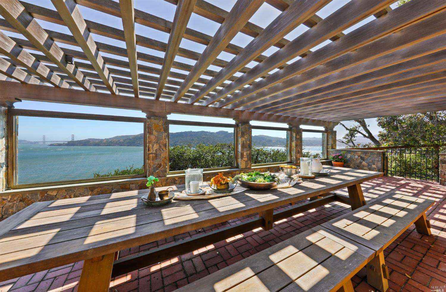 401 Golden Gate
