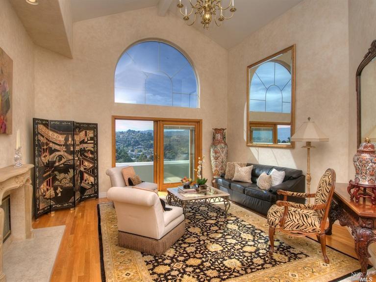 13 Upper Cecilia Way
