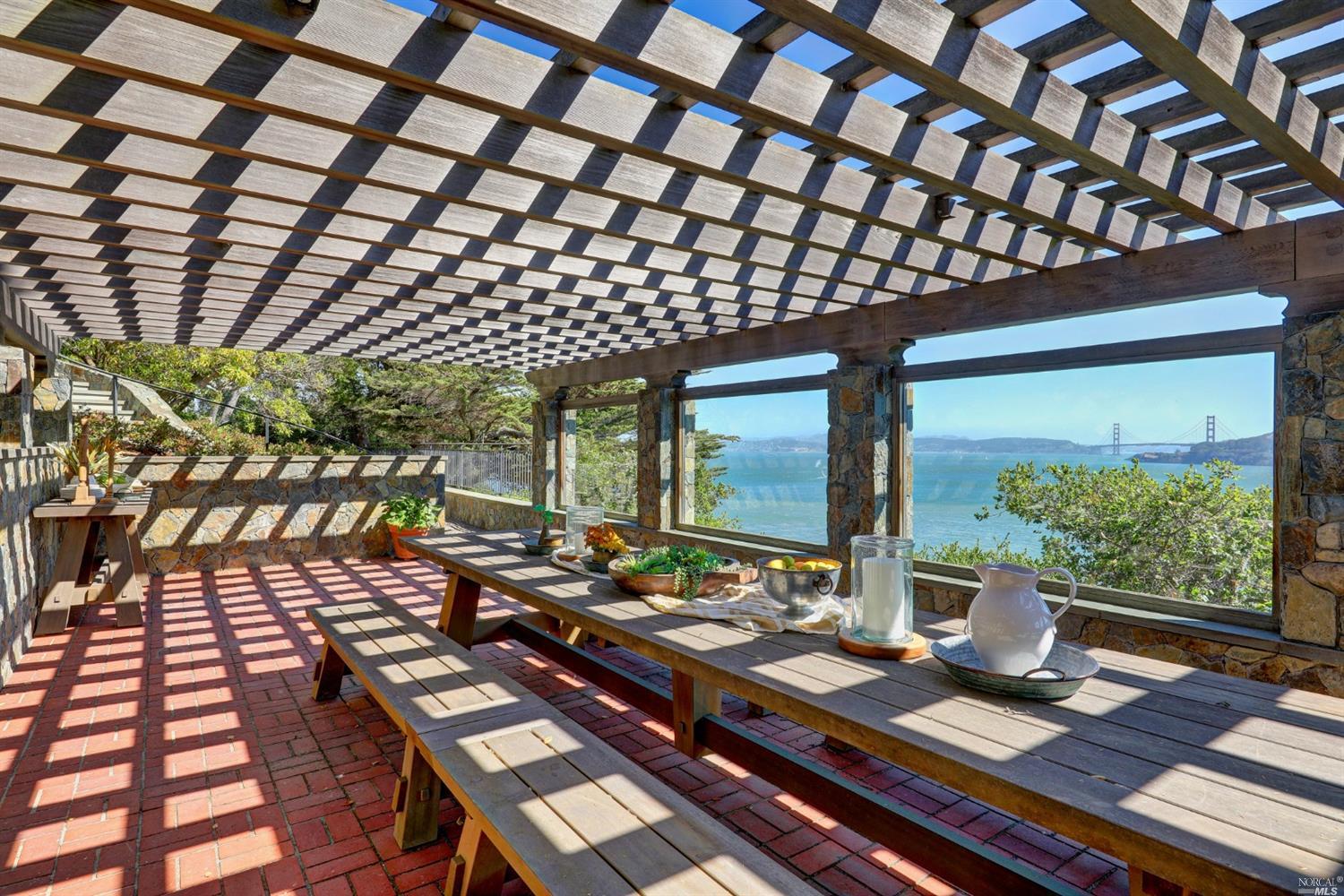 401 Golden Gate