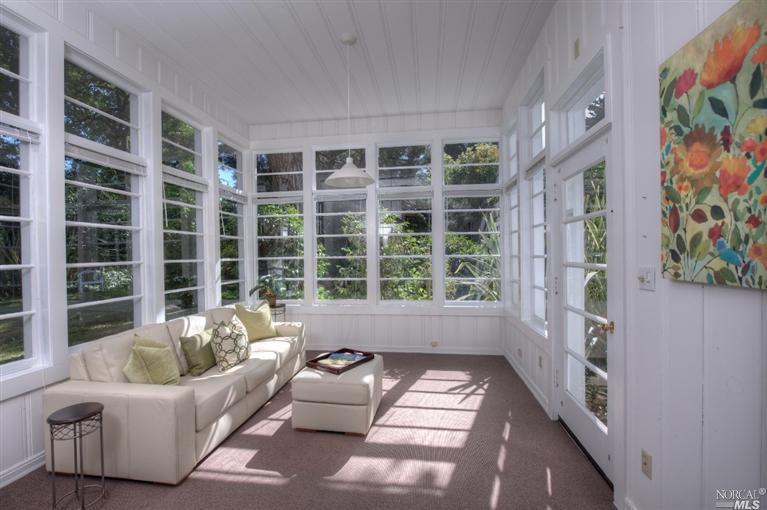 324 Mesa Rd