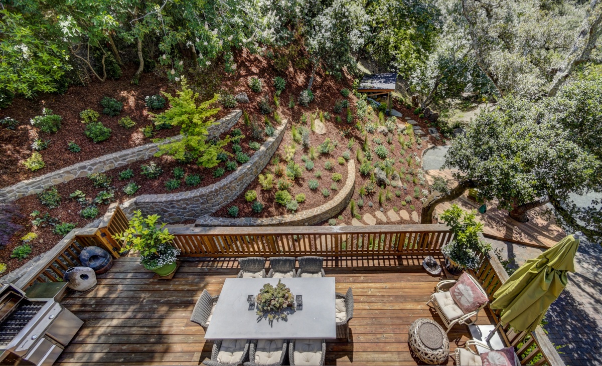 18 Canyon Road