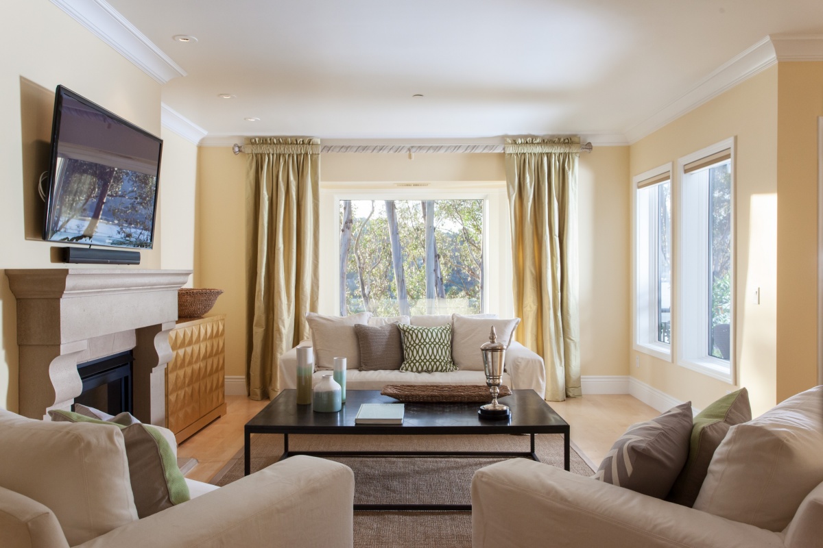 80 De Silva Island Drive