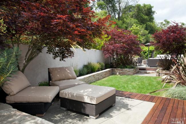 336 Laurel Way