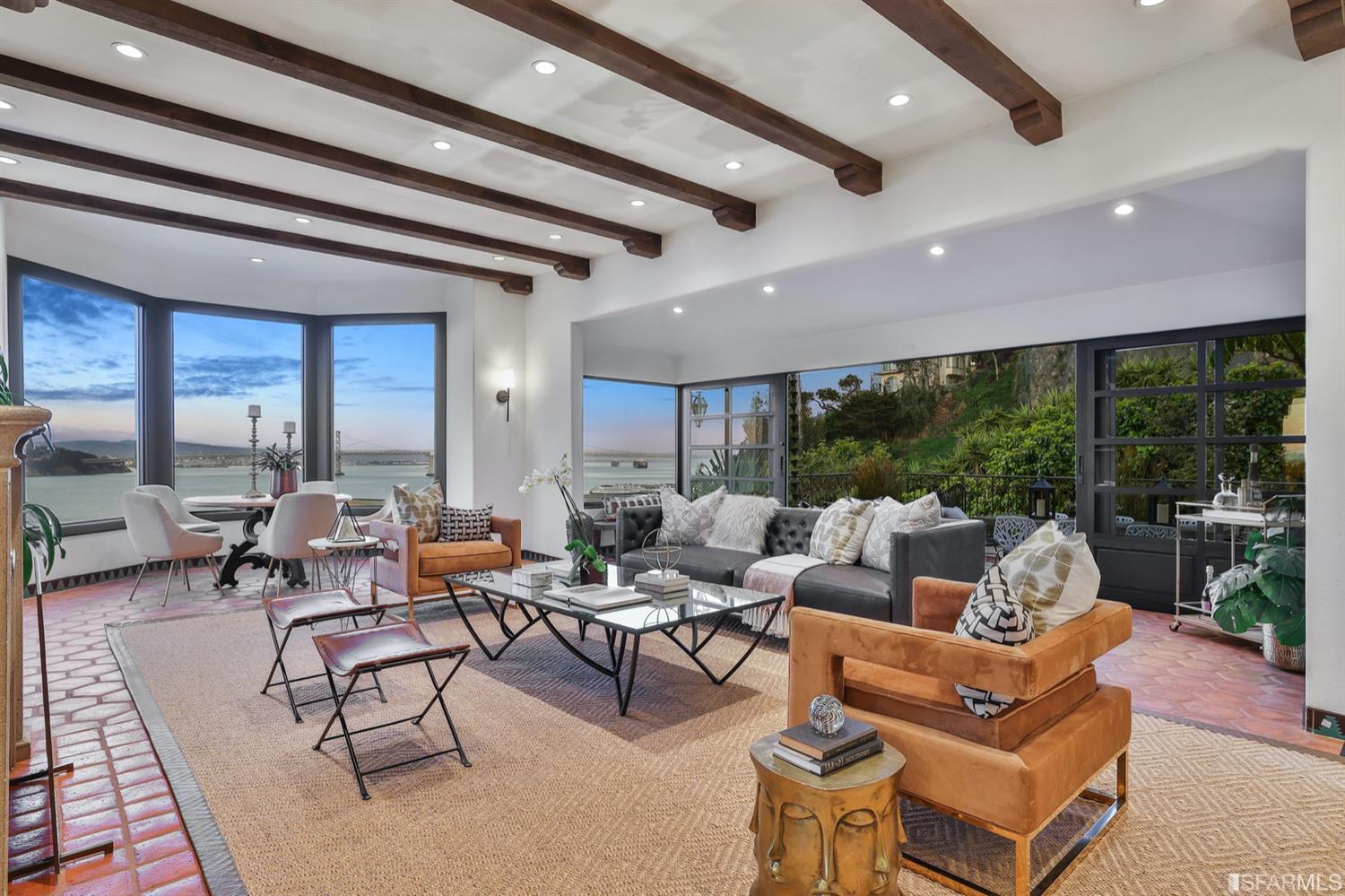 268  Lombard St 1