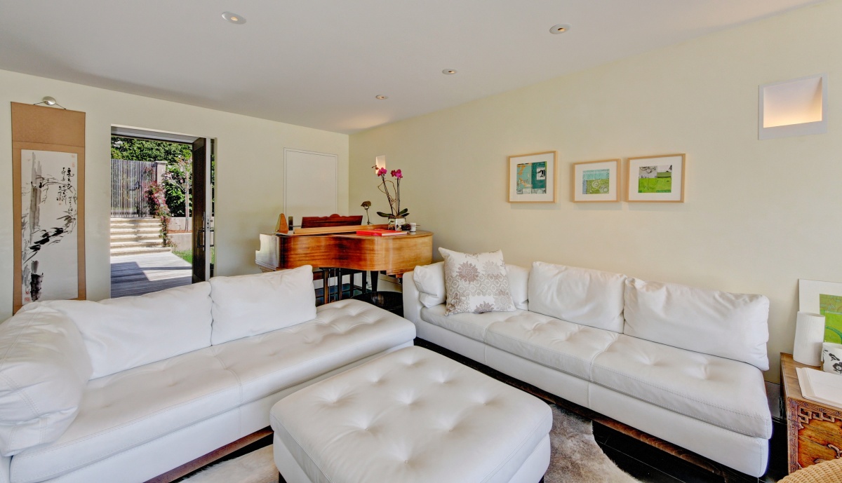 219 Poplar Drive