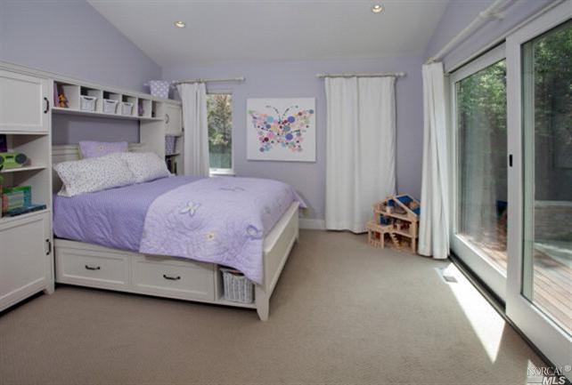336 Laurel Way