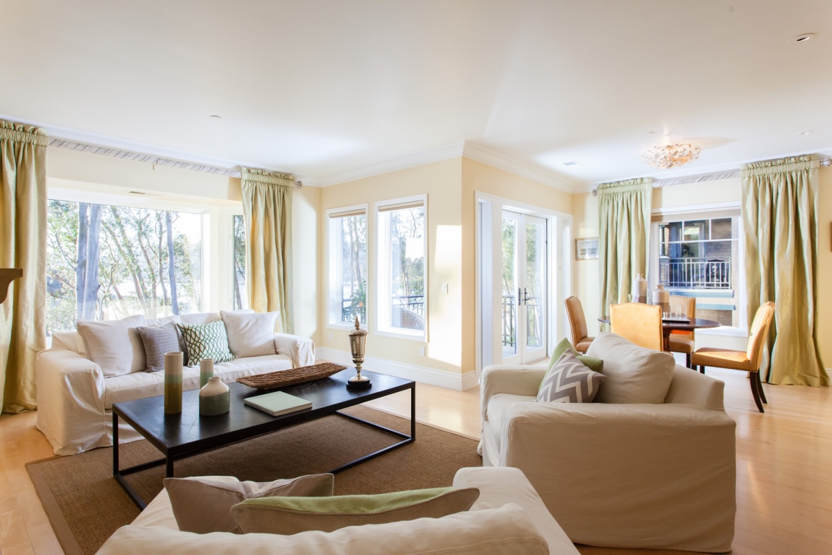 80 De Silva Island Drive