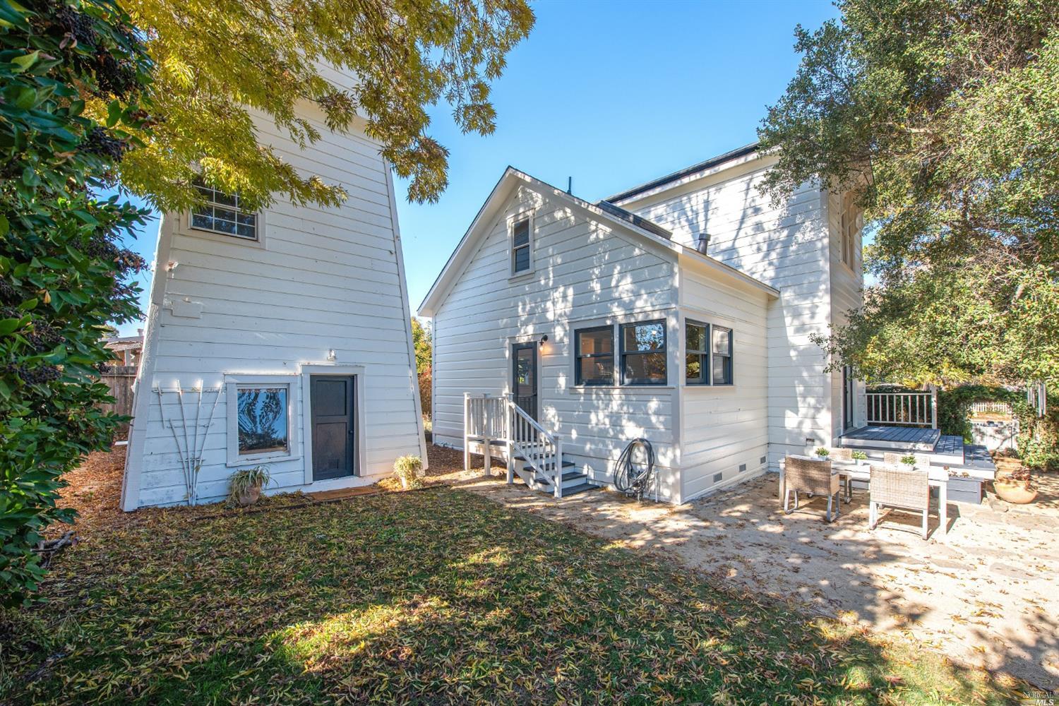 360  Grant Ave