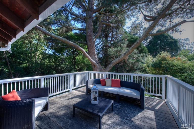 324 Mesa Rd