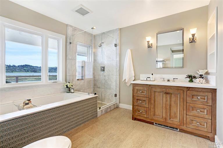 1 Strawberry Landing