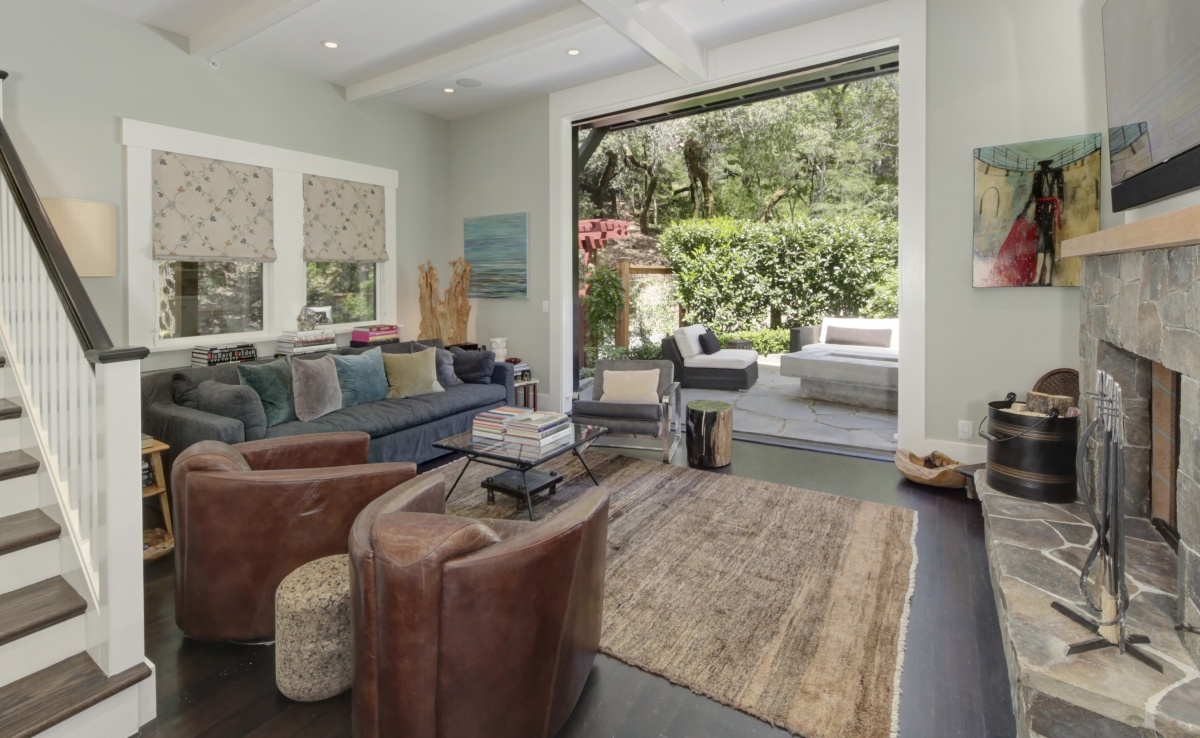 18 Canyon Road