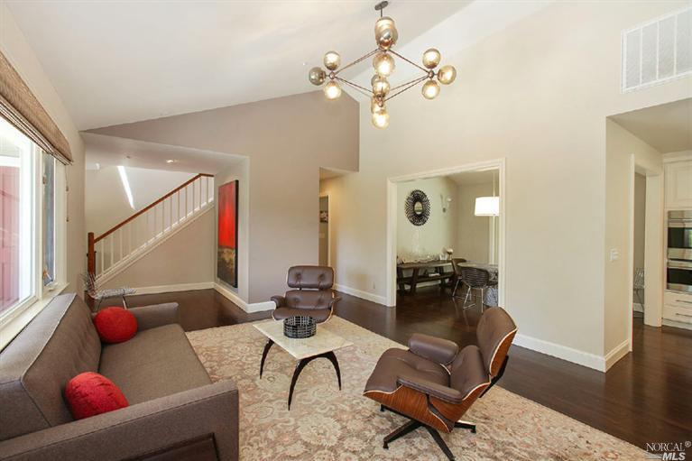23 S Knoll Rd
