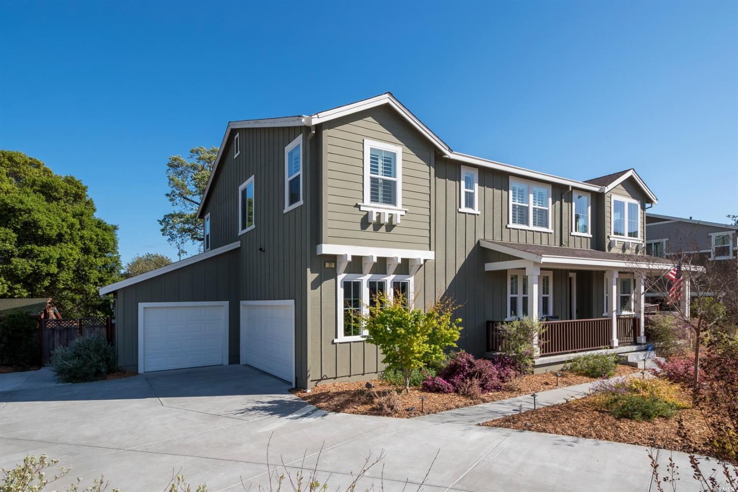 22 Rose Stone Way