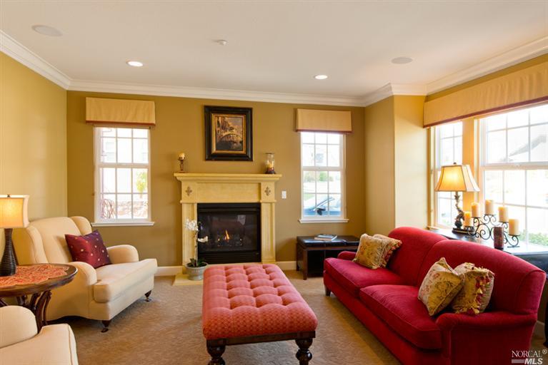 3 W Barberry Place