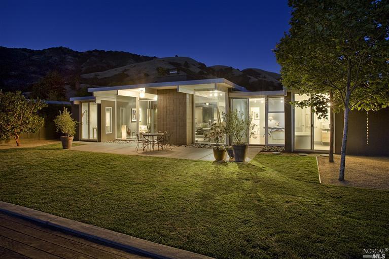 26 Oak Mountain Court