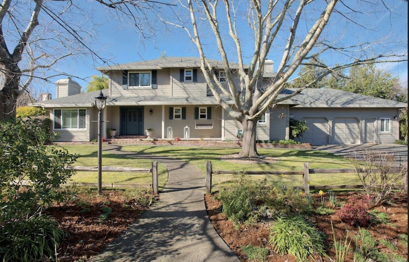 15 Tree Lane