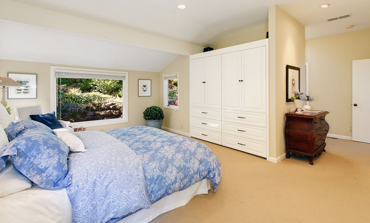 70 Monte Mar Drive
