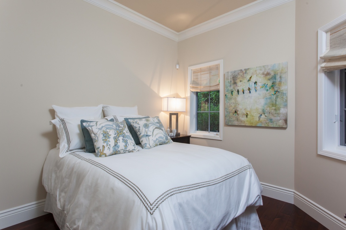 80 De Silva Island Drive