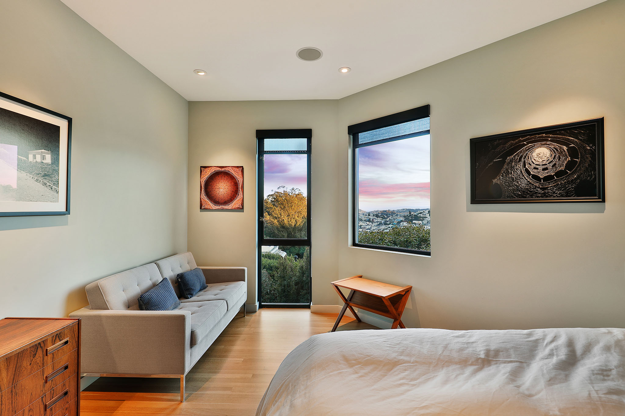 457 Buena Vista East
