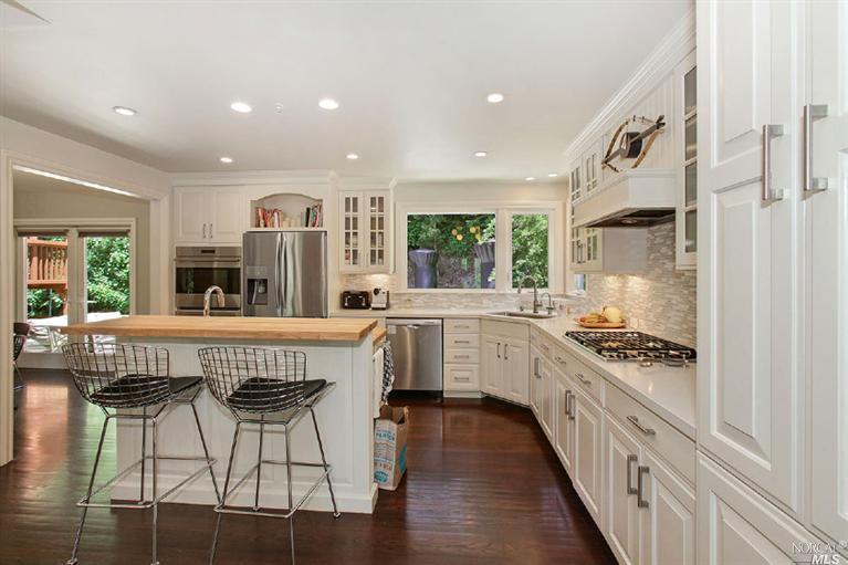 23 S Knoll Rd