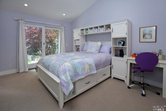 336 Laurel Way