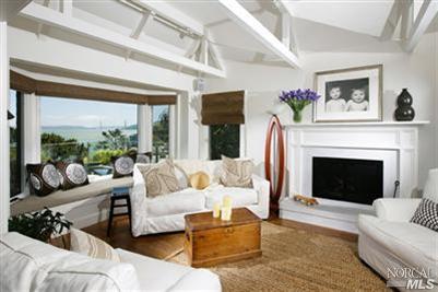 9 Linda Vista Avenue