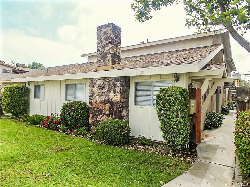1060 Belmont