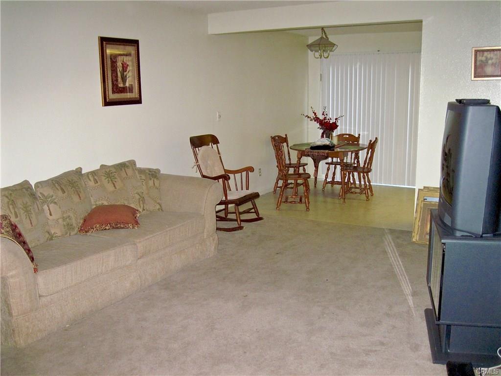 1060 Belmont