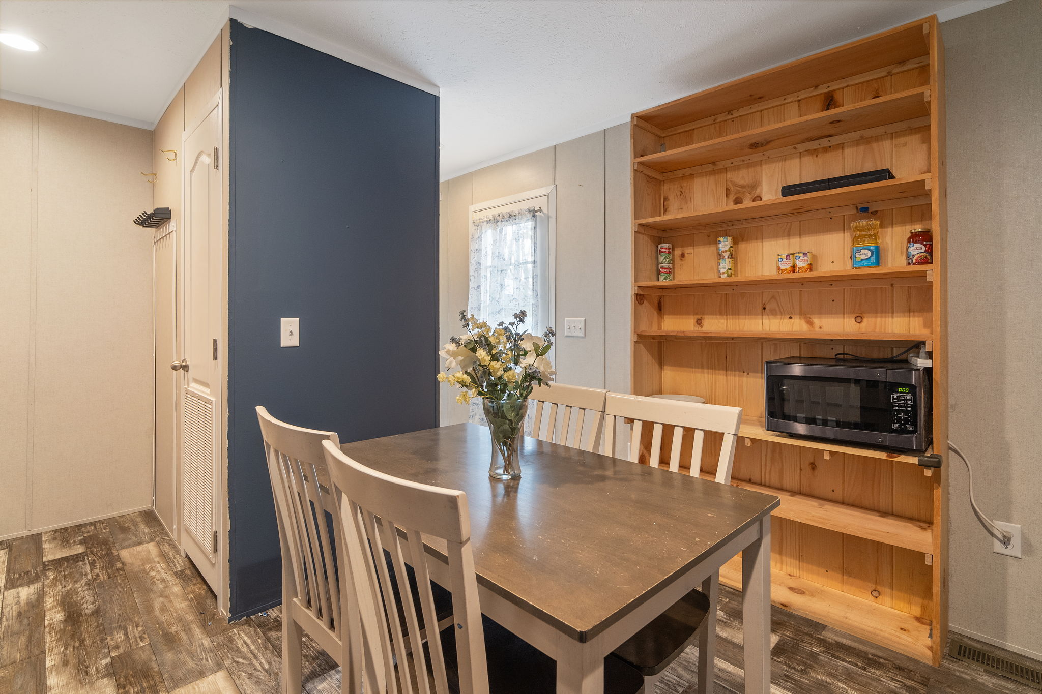 129 Creekside Lane