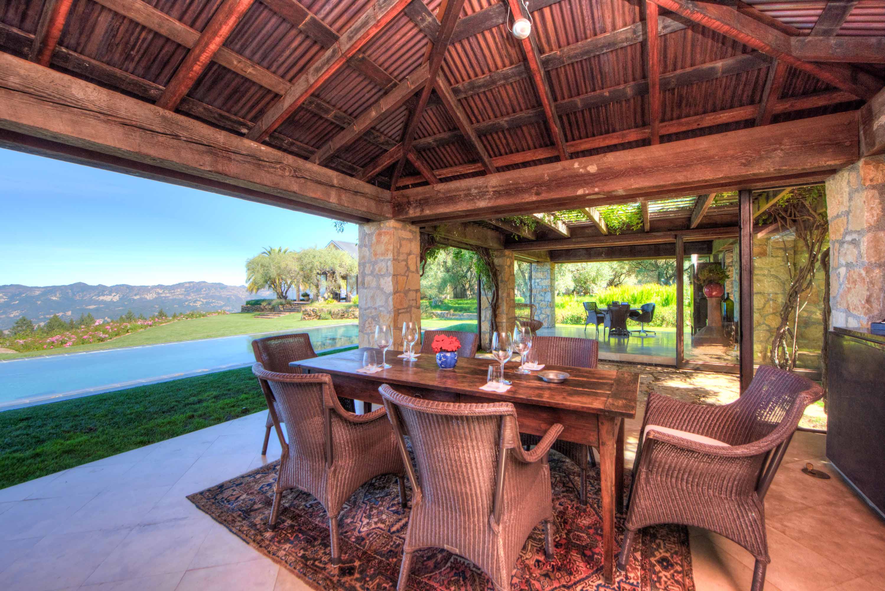 2121 Diamond Mountain Road