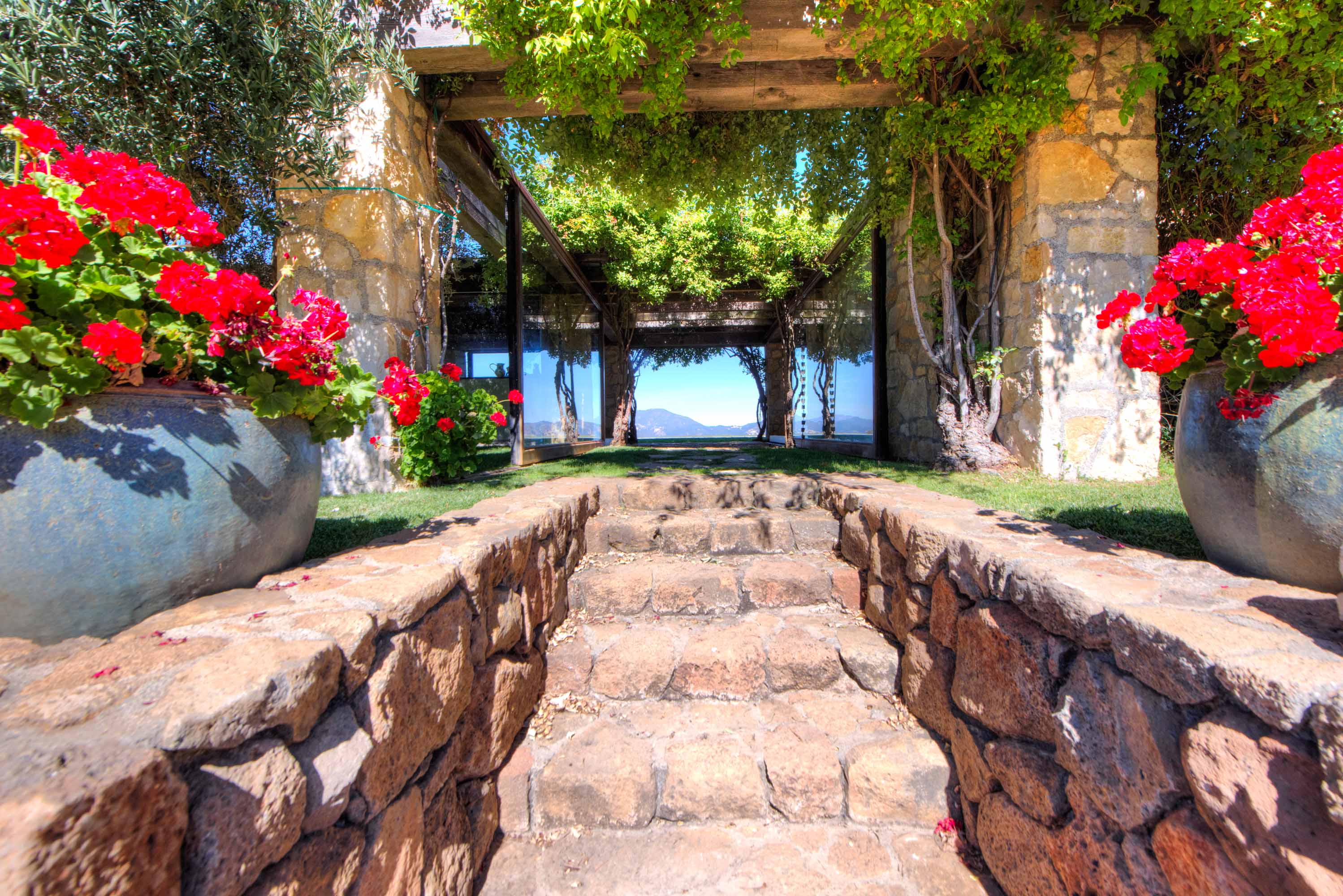2121 Diamond Mountain Road
