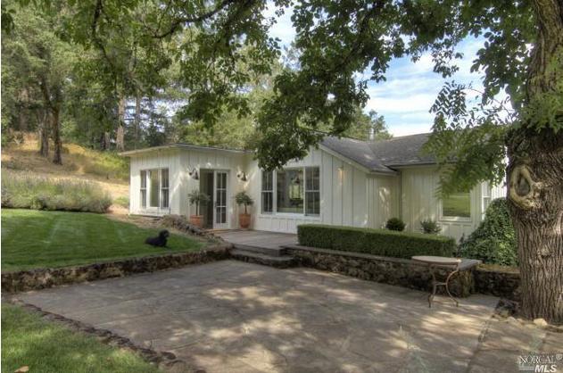 850 Meadowood Lane