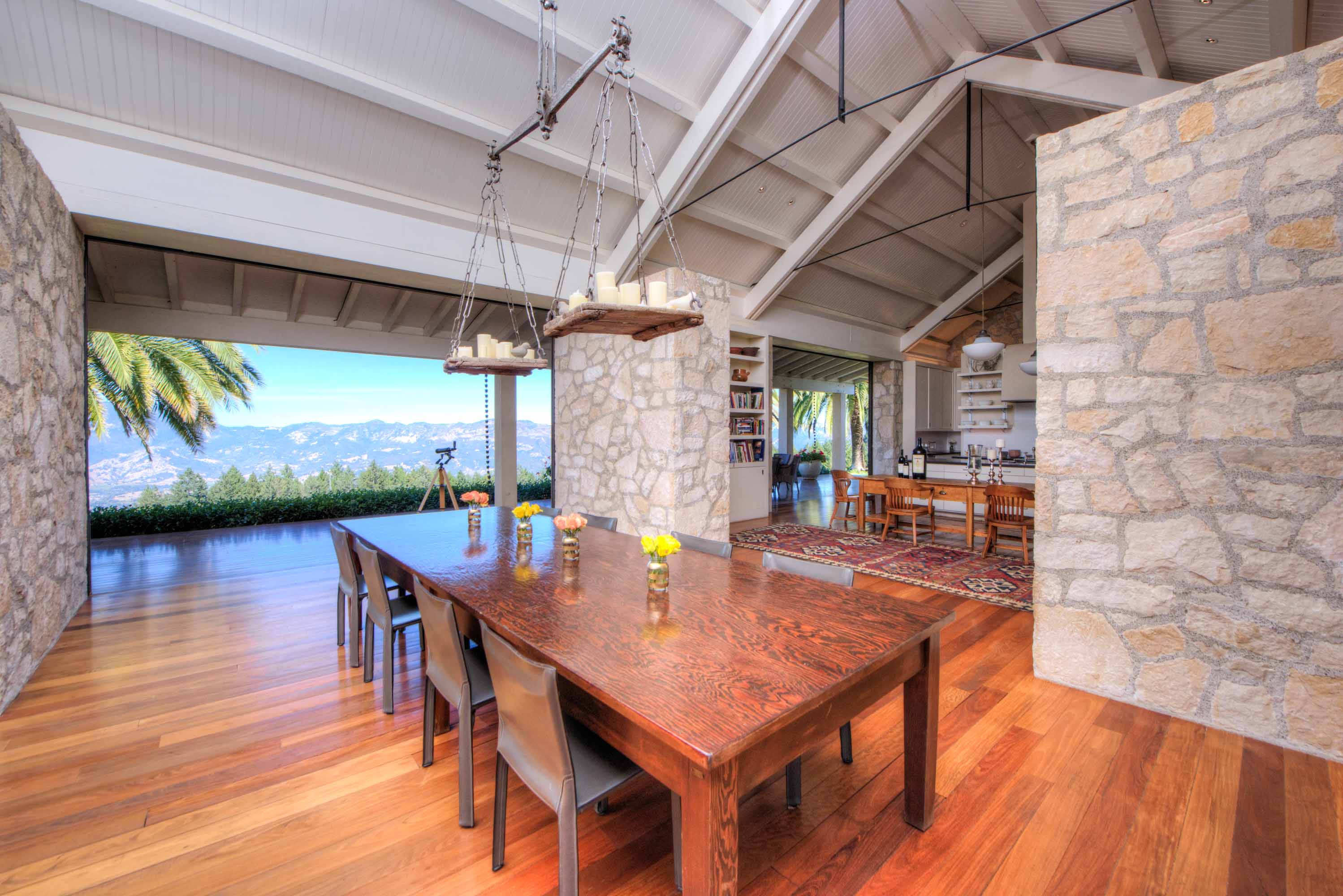 2121 Diamond Mountain Road